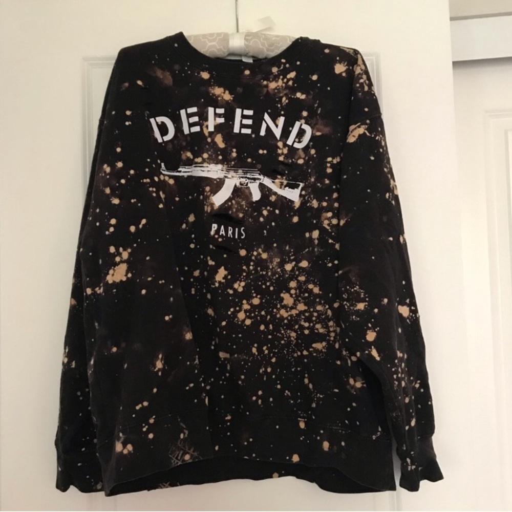 Defend Paris tie dye ripped sweatshirt